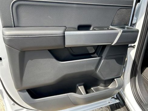 New 2025 Ford F150 XLT w/ Equipment Group 301A Standard image 31