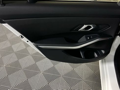 Used 2025 BMW 330i xDrive 330i xDrive image 30