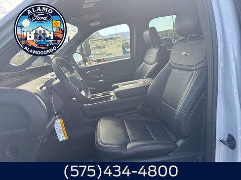 New 2025 Ford Expedition Platinum w/ Stealth Performance Package image 5