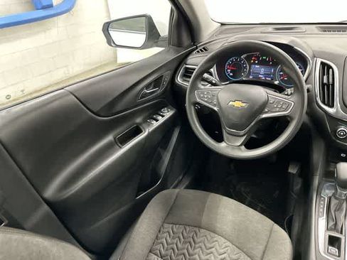Used 2023 Chevrolet Equinox LT FWD image 12
