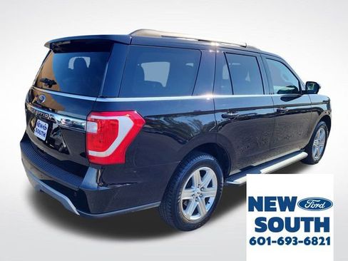 Used 2020 Ford Expedition XLT w/ Equipment Group 202A image 5