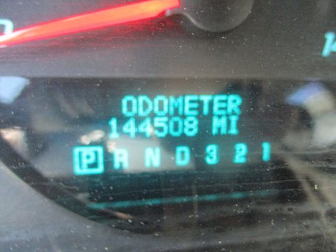 Used 2011 Chevrolet Impala LS FWD image 28