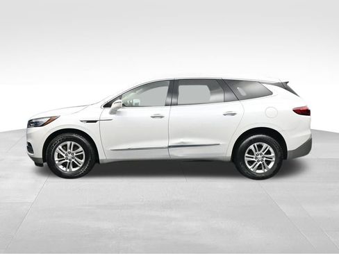 Used 2018 Buick Enclave Essence AWD/4WD image 2