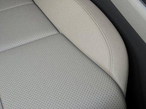 New 2025 Lincoln Aviator Reserve w/ Illumination Package image 16