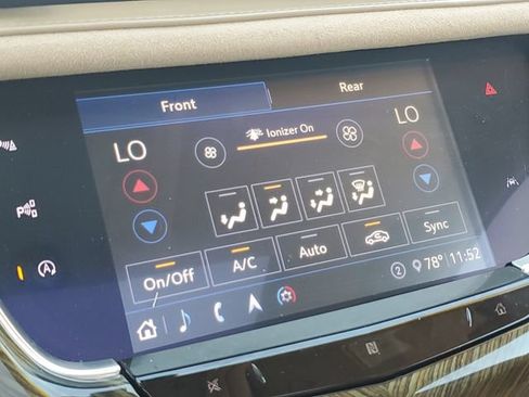 Used 2020 Cadillac XT6 Sport w/ Platinum Package AWD/4WD image 29