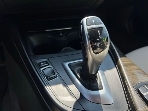 Used 2015 BMW 228i xDrive Convertible image 35