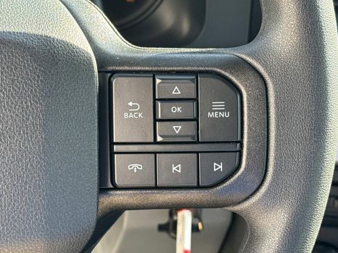 New 2026 Ford F550 4x4 Crew Cab image 32