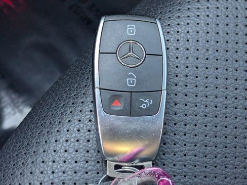 Certified 2022 Mercedes-Benz GLC 300 4MATIC image 26