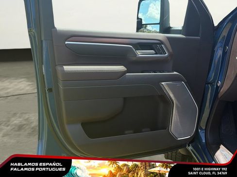 New 2026 GMC Sierra 2500 Denali w/ Denali Reserve Package AWD/4WD image 13