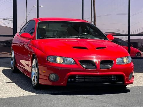 Used 2005 Pontiac GTO image 21