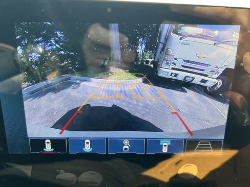 Used 2025 Chevrolet Corvette Z06 w/ Chrome Exterior Badge Package image 25