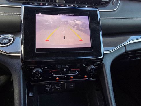 Used 2021 Jeep Grand Cherokee L Laredo image 20