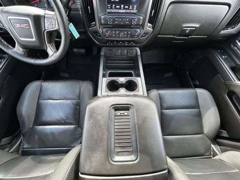 Used 2017 GMC Sierra 2500 SLT w/ All Terrain X HD Package image 12