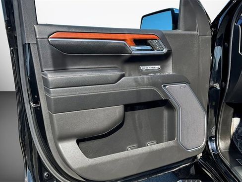 Used 2022 GMC Sierra 1500 Denali image 16
