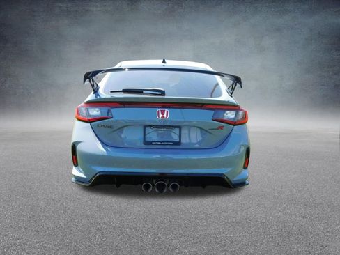 Used 2025 Honda Civic Type R image 4