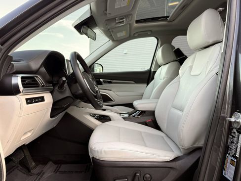 Used 2022 Kia Telluride S AWD/4WD image 15