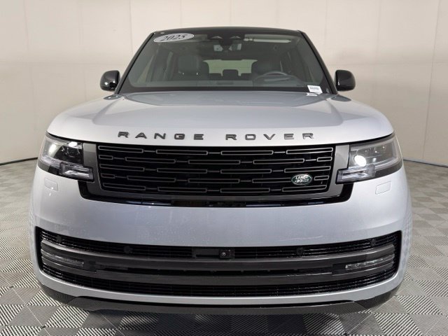 Certified 2025 Land Rover Range Rover Long Wheelbase SE AWD/4WD image 10