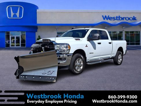 Used 2024 RAM 2500 Big Horn AWD/4WD image 1