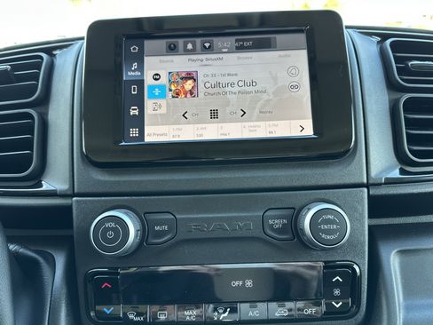 New 2026 RAM ProMaster 2500 w/ Convenience Group image 7