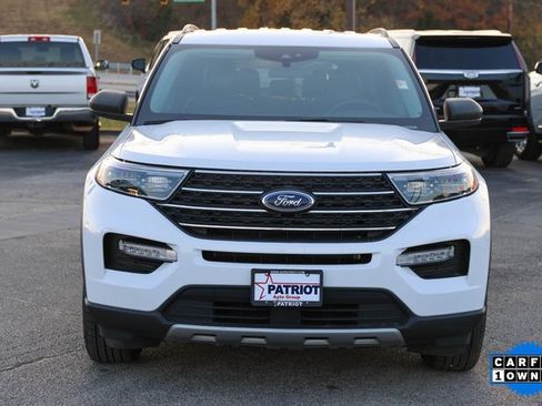 Used 2023 Ford Explorer XLT w/ Equipment Group 202A image 2