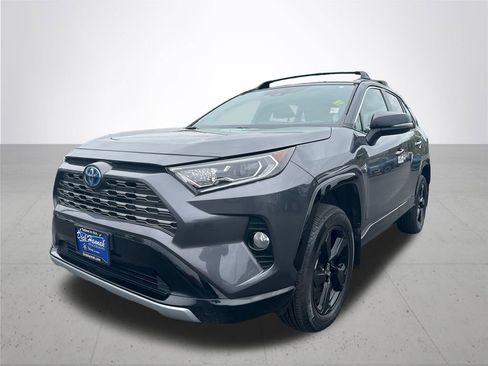 Used 2021 Toyota RAV4 XSE w/ XSE Grade Weather Package AWD/4WD image 2