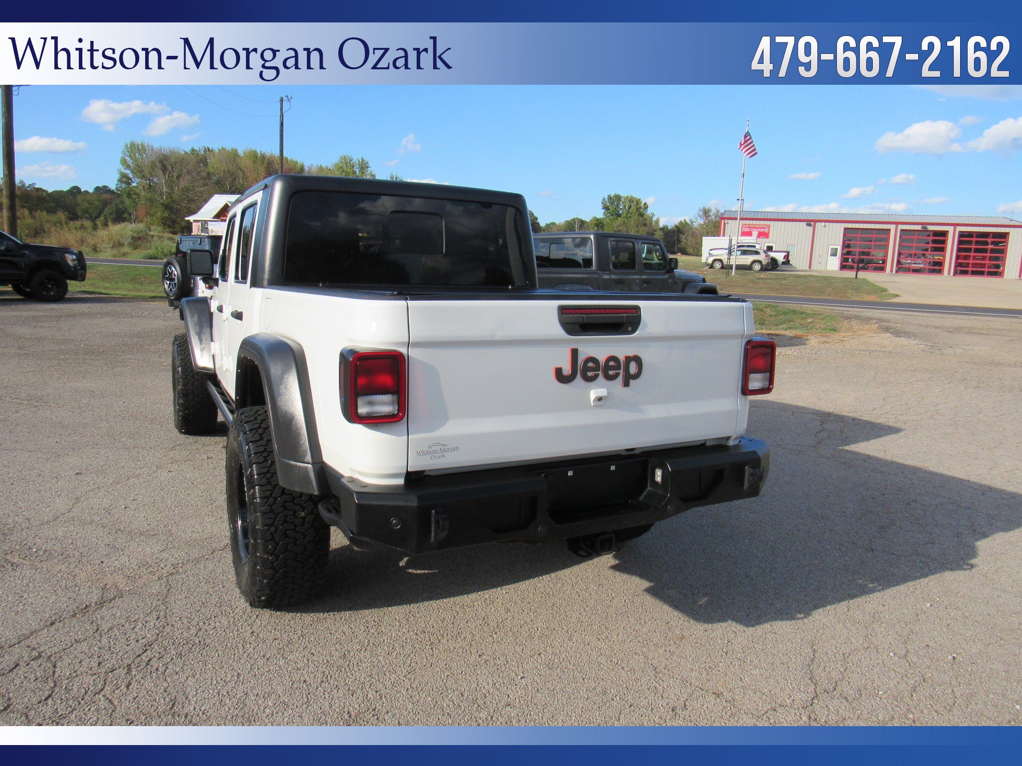 Used 2023 Jeep Gladiator Mojave w/ Trailer Tow Package AWD/4WD image 13
