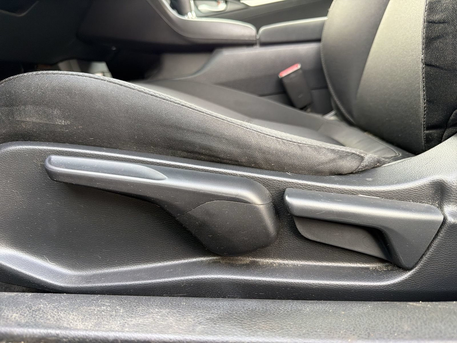 Used 2017 Honda Civic EX image 13