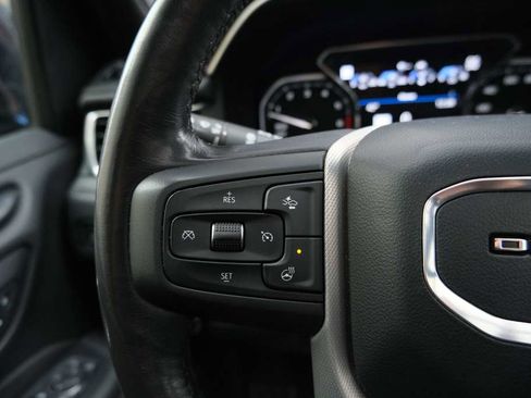 Used 2021 GMC Yukon XL Denali w/ Denali Premium Package image 38