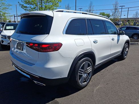 New 2026 Mercedes-Benz GLS 450 4MATIC image 6
