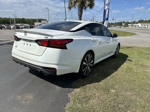 Used 2024 Nissan Altima 2.5 SR image 4