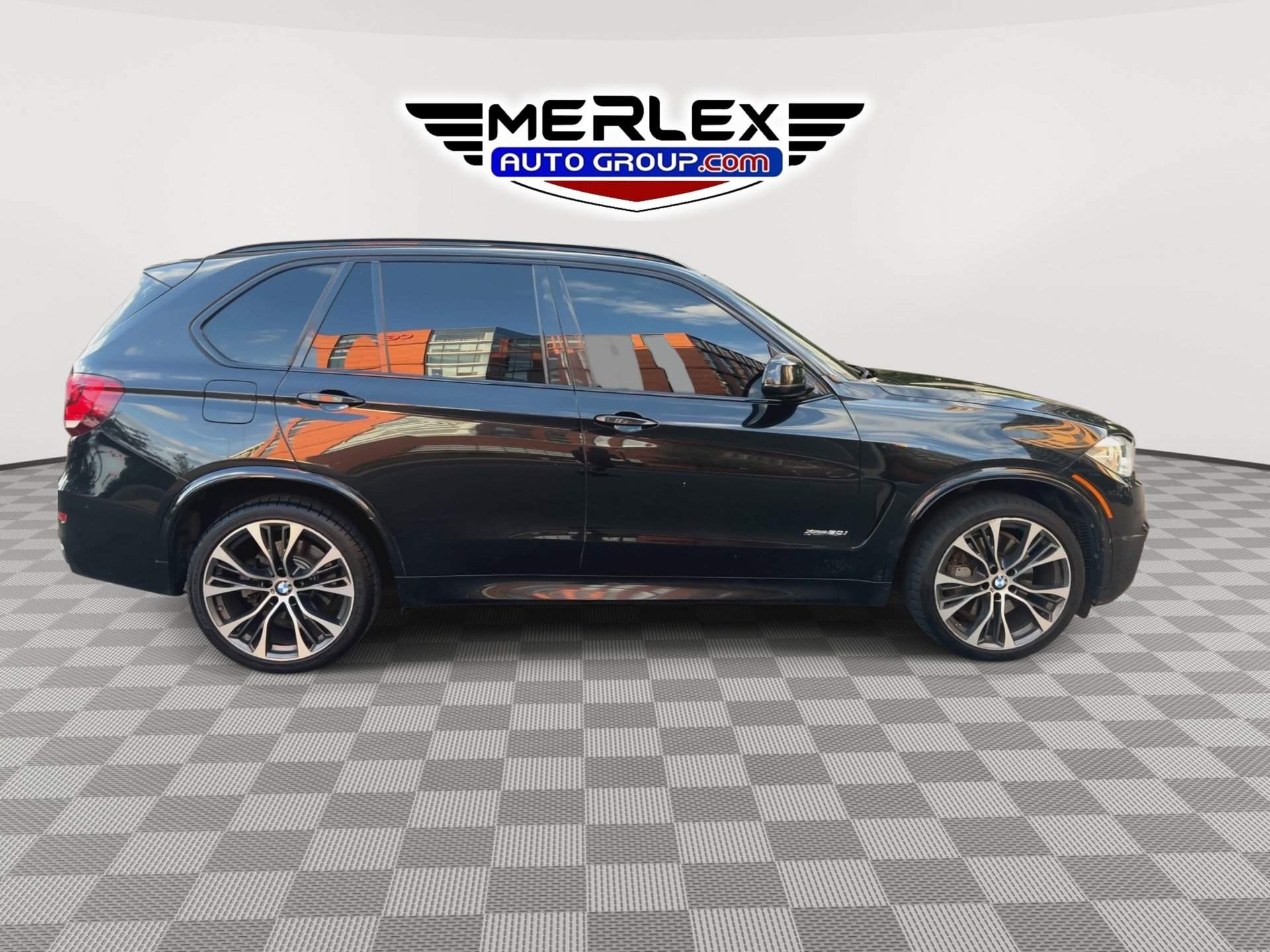 Used 2018 BMW X5 xDrive50i AWD/4WD image 9