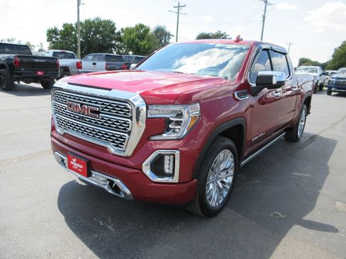 Certified 2019 GMC Sierra 1500 Denali w/ Denali Ultimate Package AWD/4WD image 14