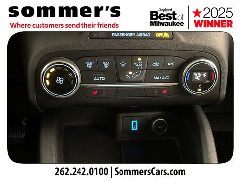 Used 2020 Ford Escape SE image 16