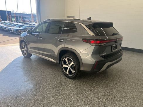 New 2026 Volkswagen Tiguan SE AWD/4WD image 3