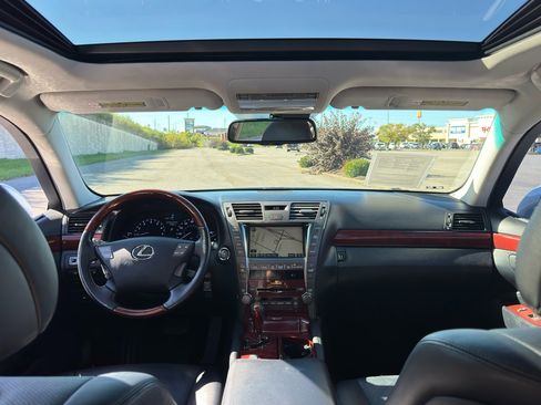 Used 2007 Lexus LS 460 image 20