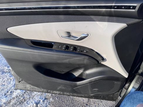 Used 2022 Hyundai Tucson Limited image 17