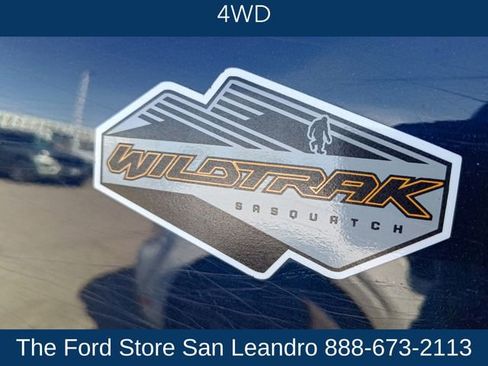 Used 2021 Ford Bronco Wildtrak image 3