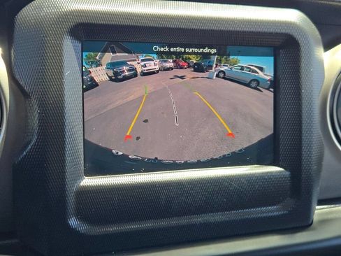 Used 2021 Jeep Wrangler Unlimited Sport AWD/4WD image 31