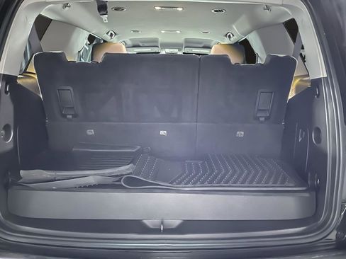 Used 2016 GMC Yukon SLE w/ Convenience Package image 18