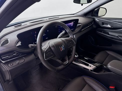 Used 2025 Buick Envista Sport Touring w/ Convenience I Package image 9