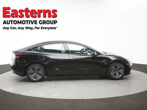 Used 2023 Tesla Model 3 Standard Range image 40