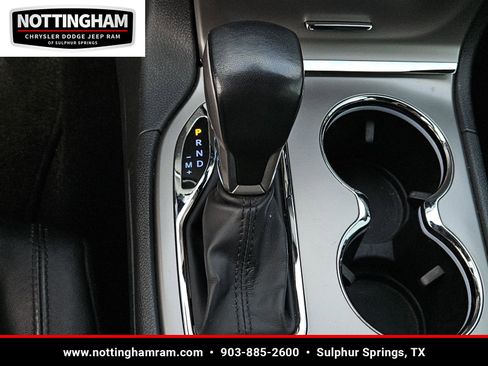 Used 2022 Jeep Grand Cherokee Limited image 18