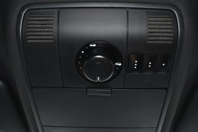 Used 2010 Porsche Cayenne AWD/4WD image 34