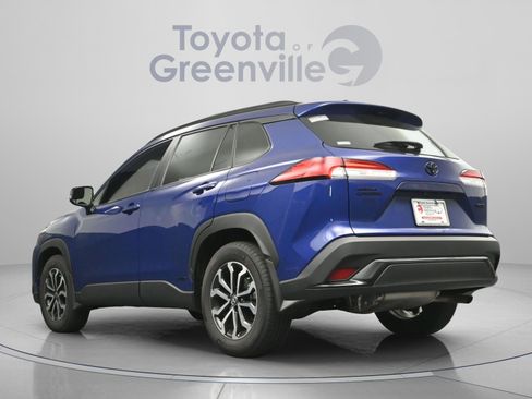 Used 2024 Toyota Corolla Cross AWD Hybrid image 10