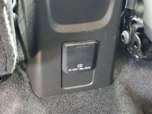 Used 2022 Buick Encore Preferred w/ Safety Package AWD/4WD image 12