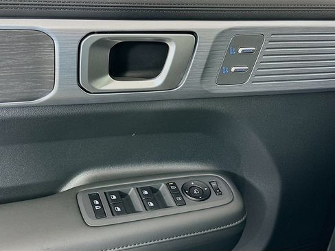New 2026 Hyundai Santa Fe Limited FWD image 19