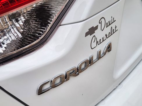 Used 2024 Toyota Corolla LE FWD image 13