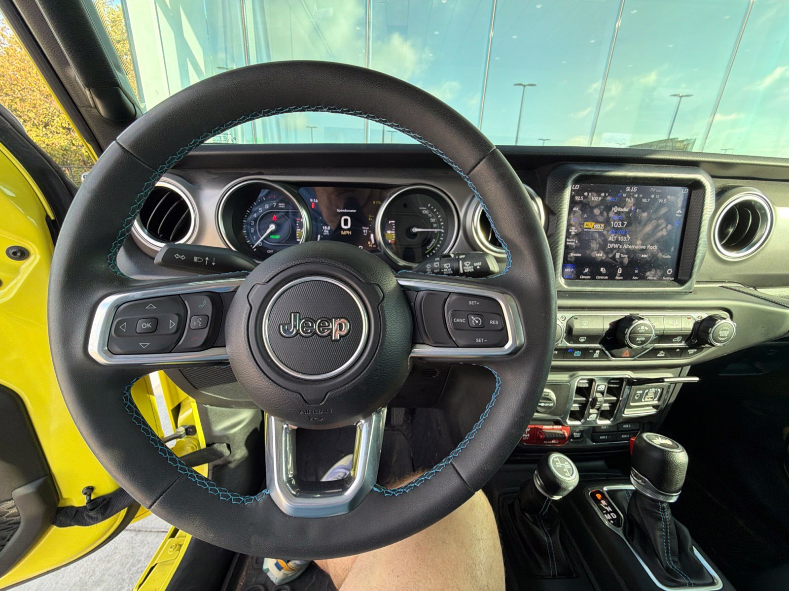 Used 2023 Jeep Wrangler Unlimited Rubicon 4xe AWD/4WD image 16