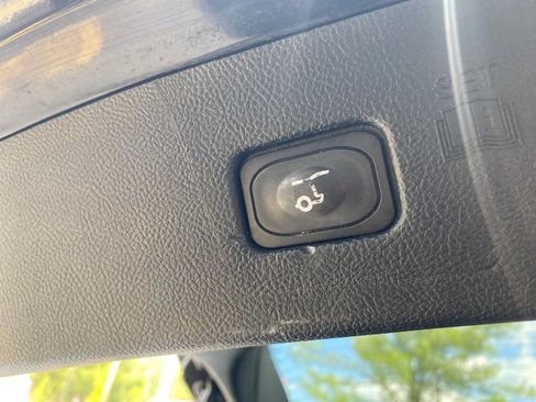 Used 2019 Ford Edge ST w/ Equipment Group 401A AWD/4WD image 25