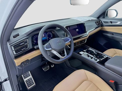 New 2026 Volkswagen Atlas Cross Sport SEL R-Line AWD/4WD image 9